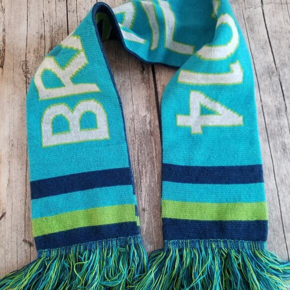 Liberty United Soccer Club Scarf - Picture 2 of 6